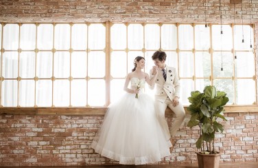 Xu hướng chụp ảnh cưới phong cách tự nhiên cực HOT cho mùa cưới 2018