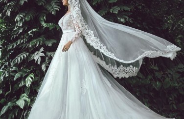 [ĐẸP MÊ HỒN] với “bộ sưu tập váy cưới của Vera Wang” đón đầu xu hướng 2018