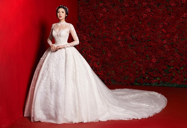 Cho thuê váy cưới cao cấp - Lucias Bridal | Hanoi